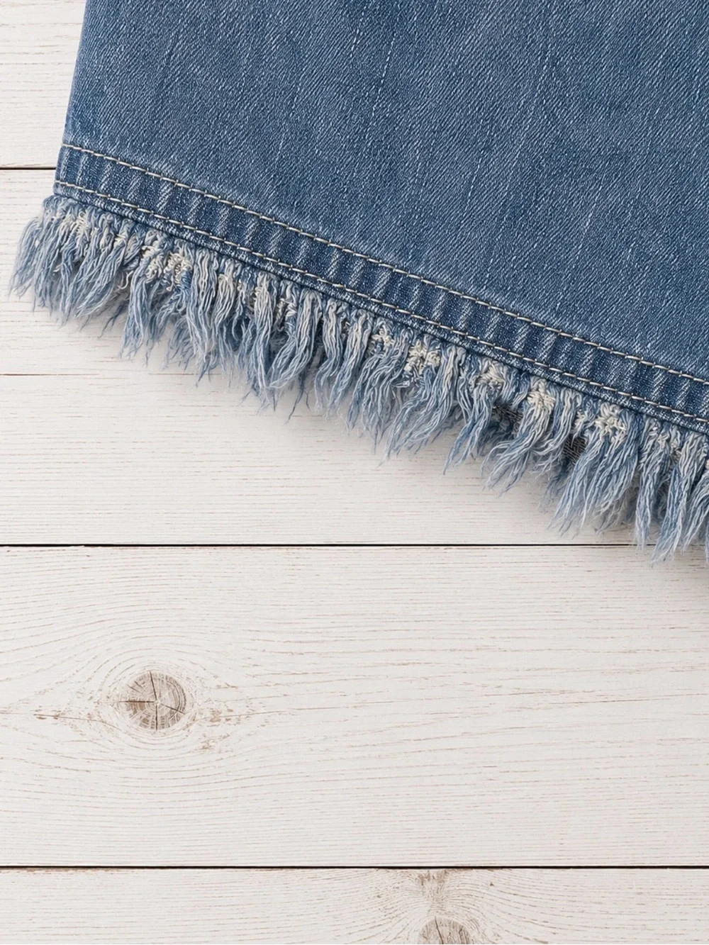 Denim Drawstring Frayed Hem Shorts Lightweight Chambray Beachy Boho Large NWOT